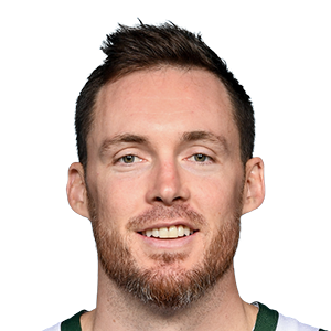 https://img.qdlzyjx.com/img/basketball/player/1ce5d123559f06983a95d8c137e264a3.png